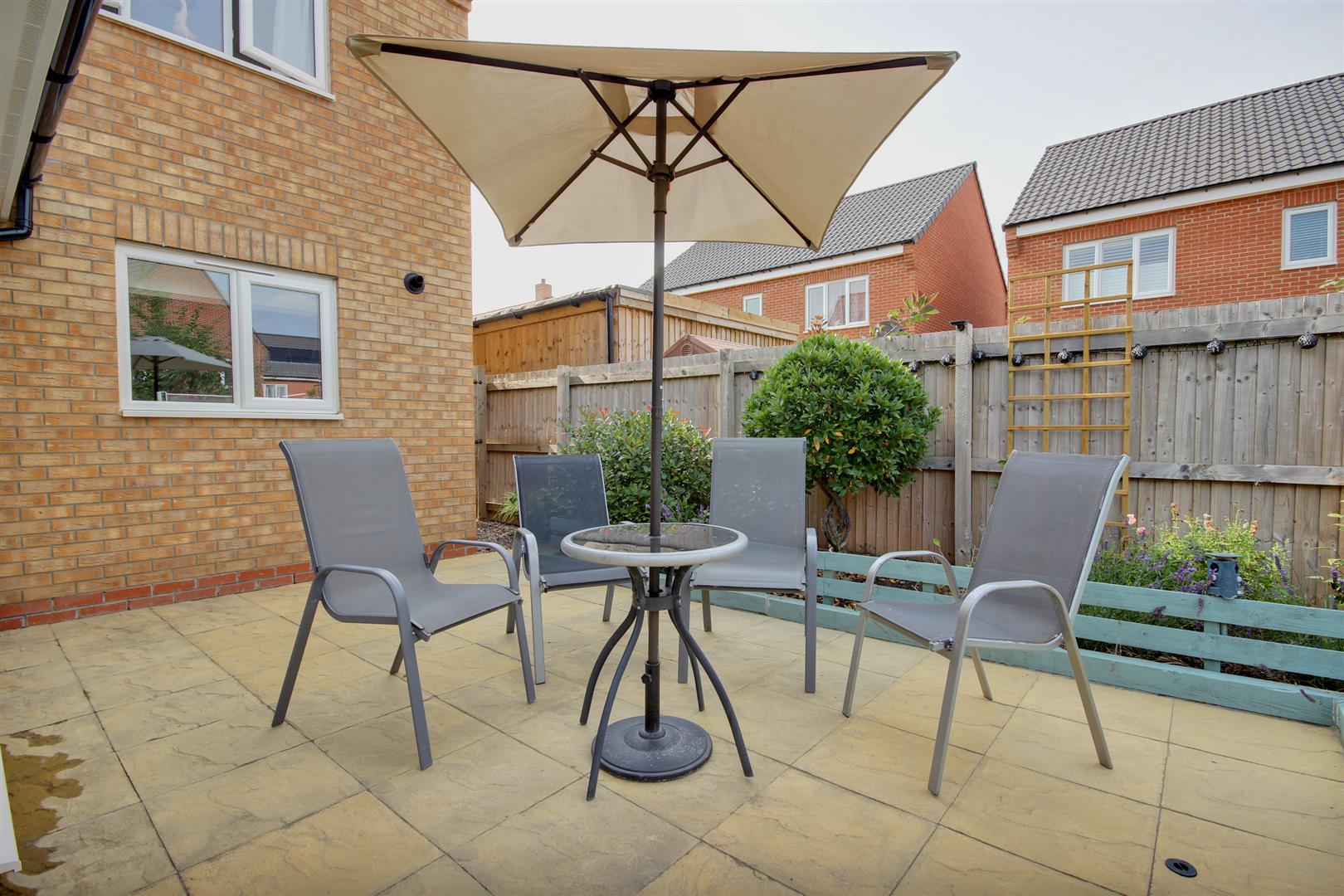 Walker Close, Beverley